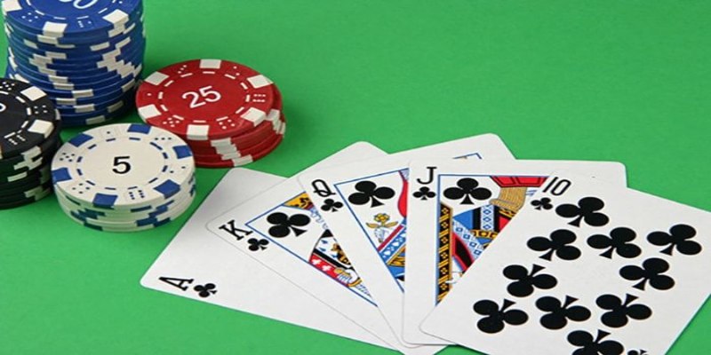 Bóc tách nghệ thuật "bluff" và đọc vị đối thủ